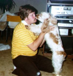 Stanley smooches Tom